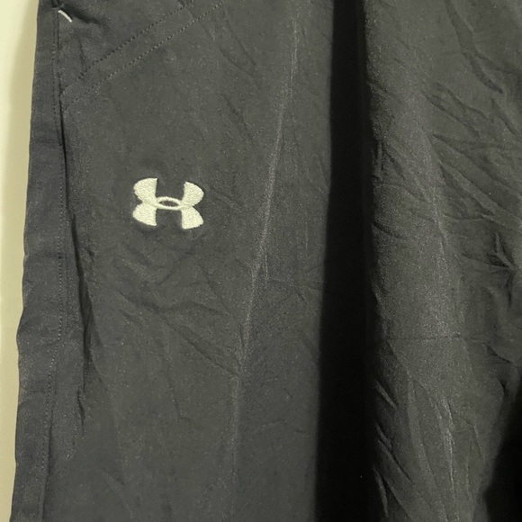 Under Armour Golf Pants Crop Capri Women's Size 8 Black Golfing Casual - Picture 4 of 8
